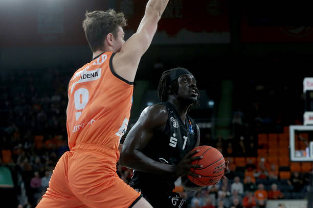 中远台的拉 中远台的拉