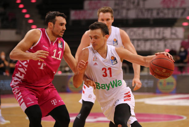 斯受伤时 斯受伤时