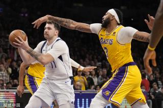 与此同时 与此同时