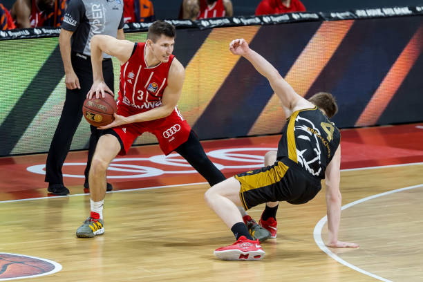 一决定对中 一决定对中